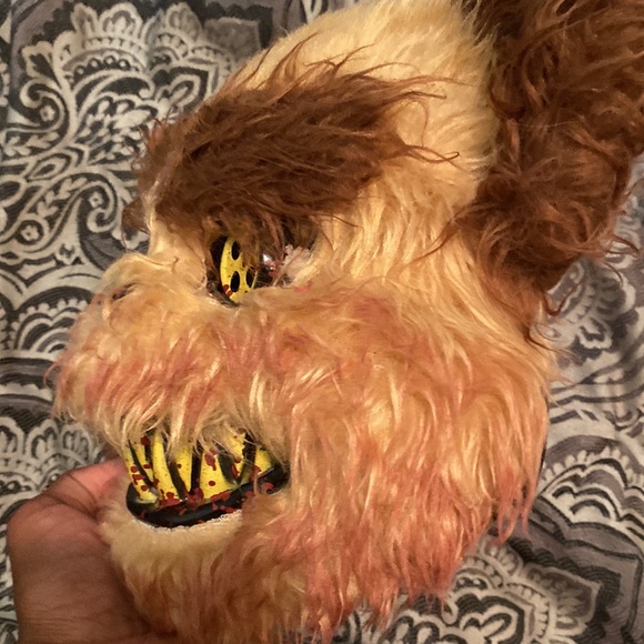 Mask - Picture 3 of 4